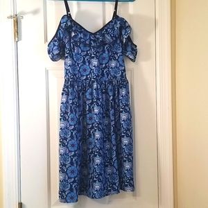Blue patterned mini dress